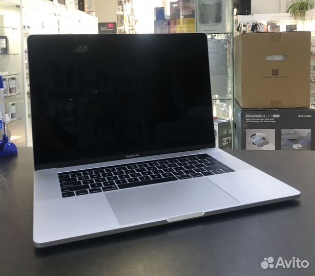 Б/У MacBook Pro 15 (2016 I7/16/512Gb) 108 циклов