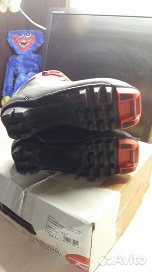 Лыжные ботинки rossignol 33 размер утепленные