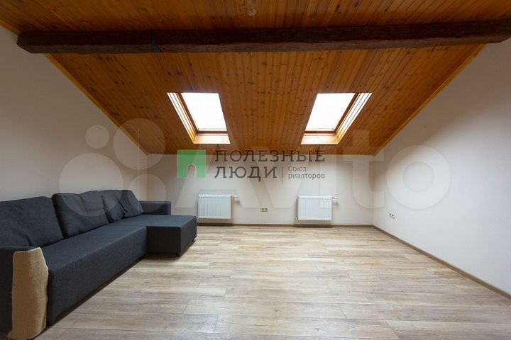 Дом 187 м² на участке 24 сот.