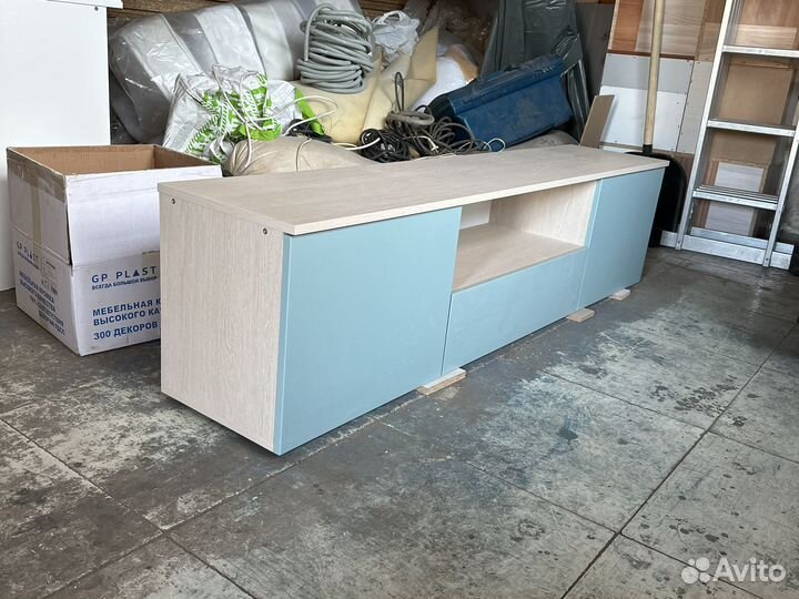 Тумба под телевизор