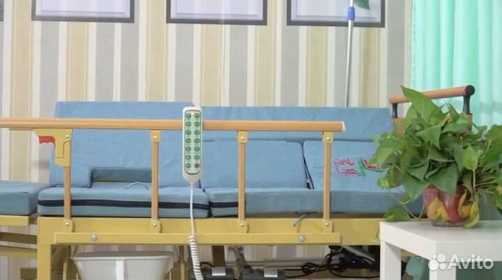 Медицинская кровать для лежачих больных Кресло+WC