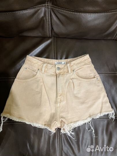 Женские шорты джинсовые pull&bear