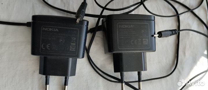 Сетевое зарядное устройство