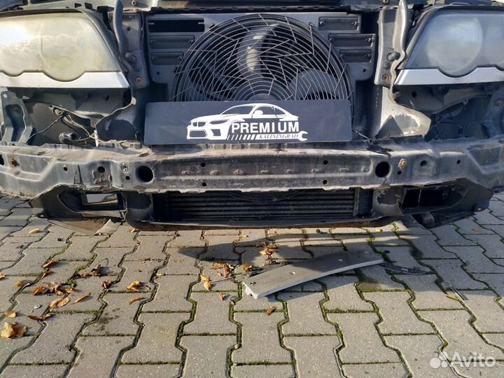 BMW X5 усилитель бампера