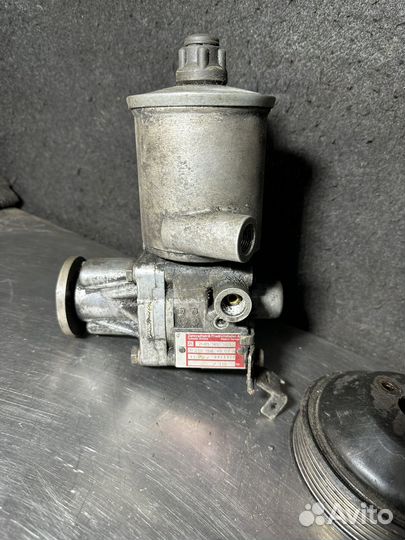 Насос гур mercedes w124