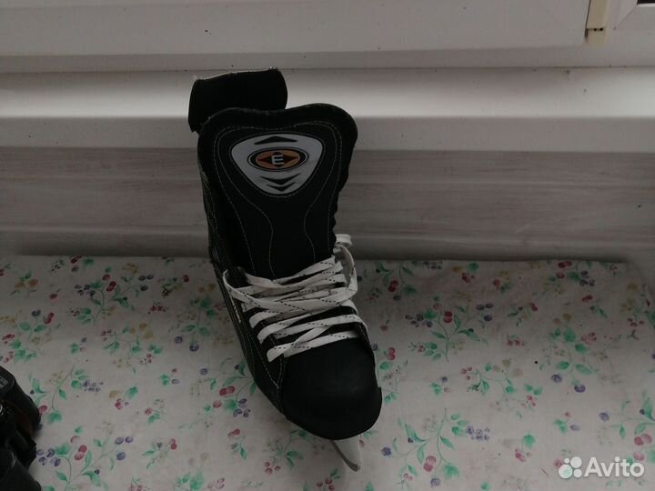 Коньки хоккейные easton 41 размер