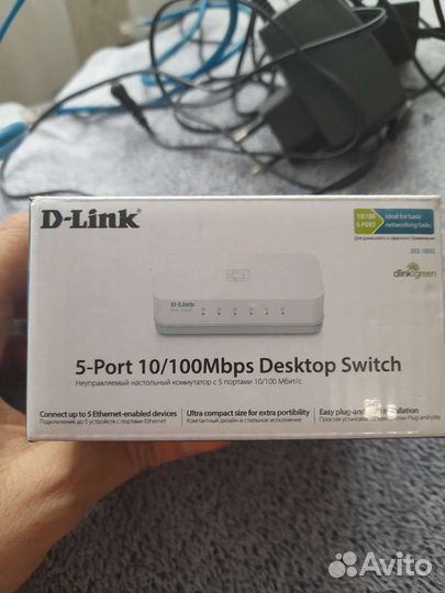 Маршрутизатор D-Link+5-Port Desktop Switch