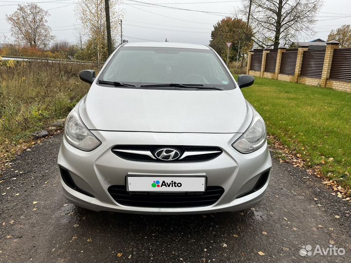 Hyundai Solaris 1.4 AT, 2011, 204 398 км