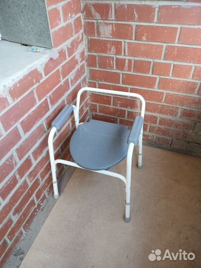 Кресло туалет