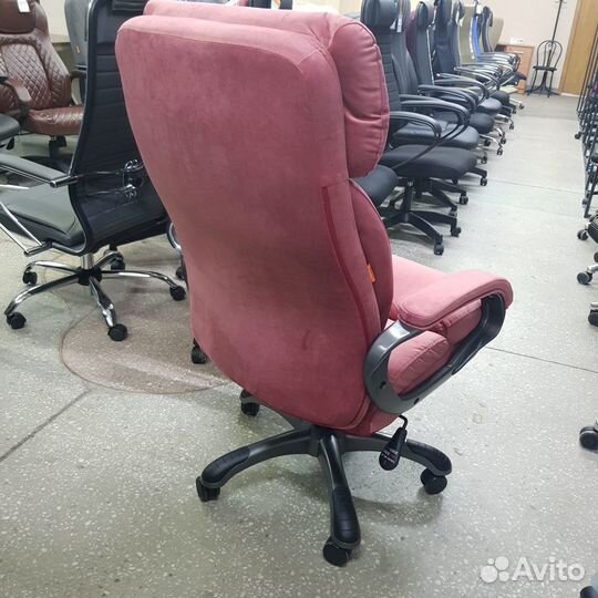 Компьютерное кресло для дома и офиса