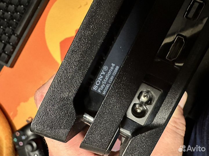 Sony playstation 4 PS4 pro 1tb с играми