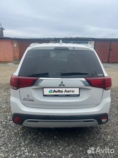 Mitsubishi Outlander 2.0 CVT, 2021, 54 000 км