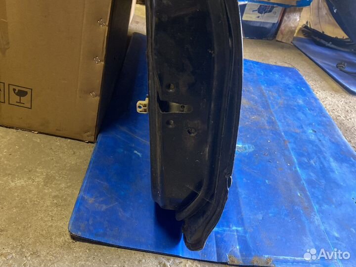 Toyota Sprinter Trueno дверь передняя правая