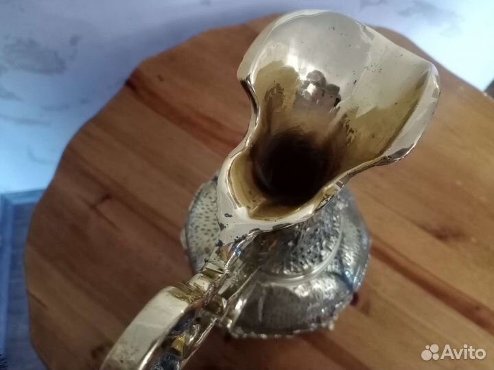 Кувшин декоративный 