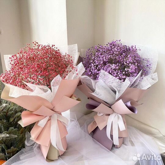 Букеты из Разноцветной Гипсофилы