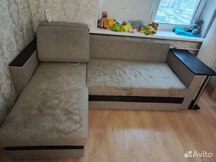 Угловой диван бу