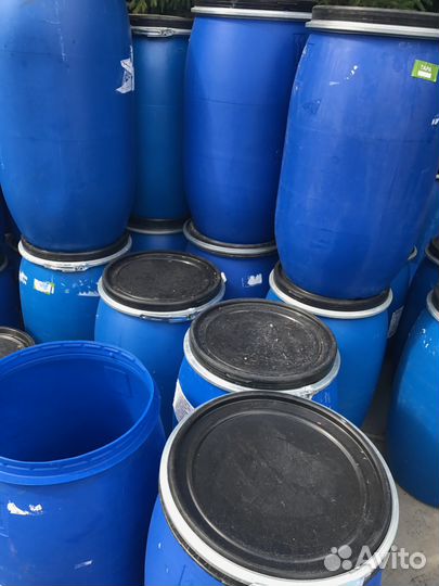 Бочка пластиковая на 127 и 160 литров б/у