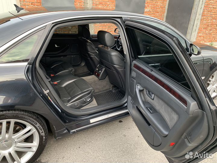 Audi A8 4.2 AT, 2003, 321 250 км