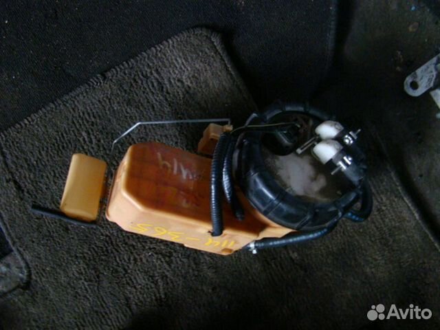 Топливный насос Nissan Bluebird HU14 SR20DE