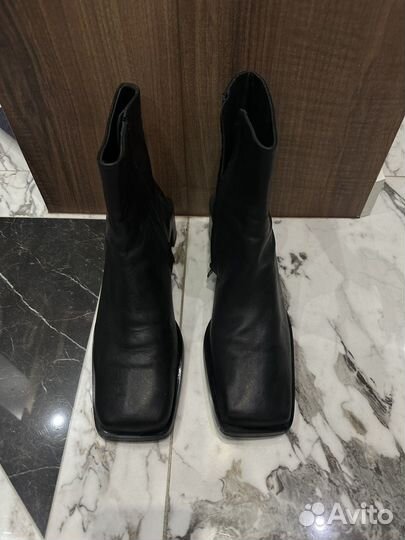Сапоги ботильоны zara