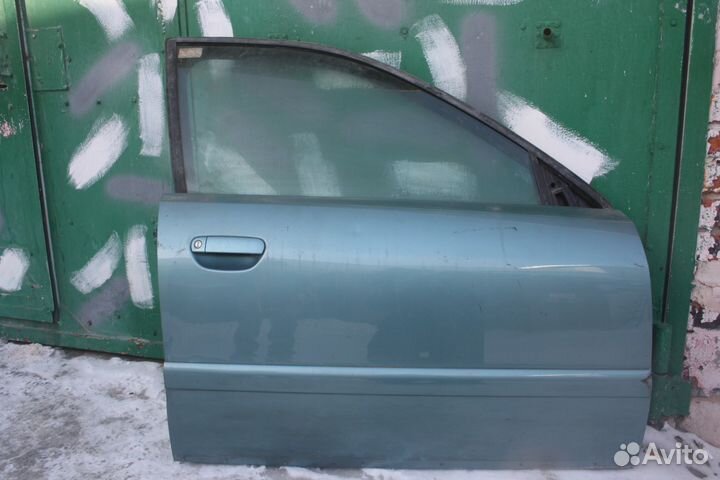 Дверь(передняя правая) audi A4