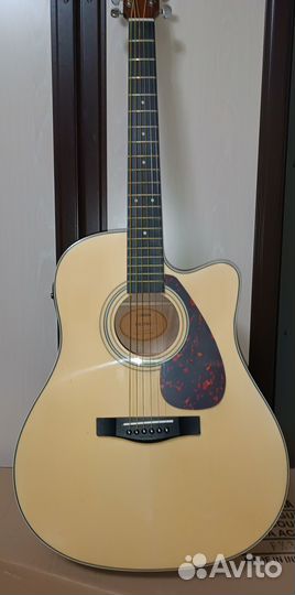 Электpоакустичecкая гитара Yаmahа fx370с