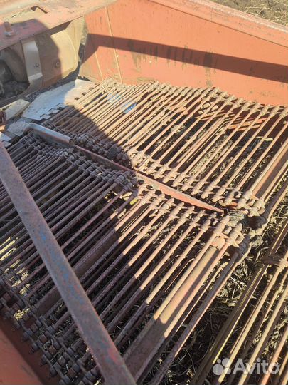 Копатель корнеплодов Лидсельмаш КТН-2В, 1992