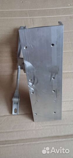 Доводчики дверные DL