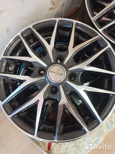 Литые диски Sakura Wheels r14 4*100 +45/67.1 4.5