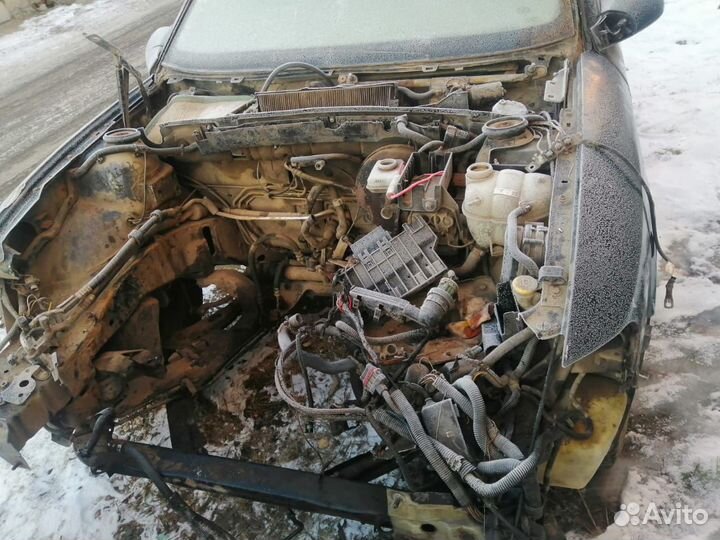 Двигатель автомобиля Opel Vectra B X18XE разбор