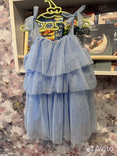 Платье для девочки праздничное