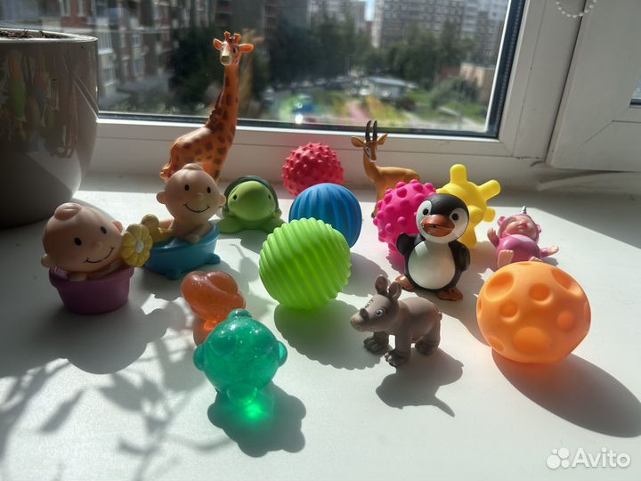 Развивающие игрушки 1+ для ванны
