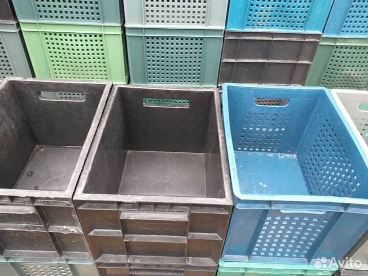 Ящик пластиковый 30х40х25 см пищевой