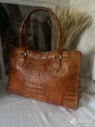 Сумка из кожи крокодила Crocodile skin