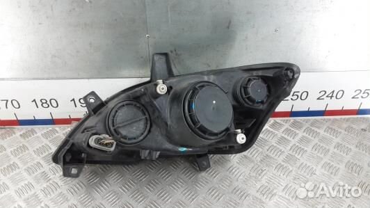 Фара правая mercedes benz vito W639 (UKR13MU01)