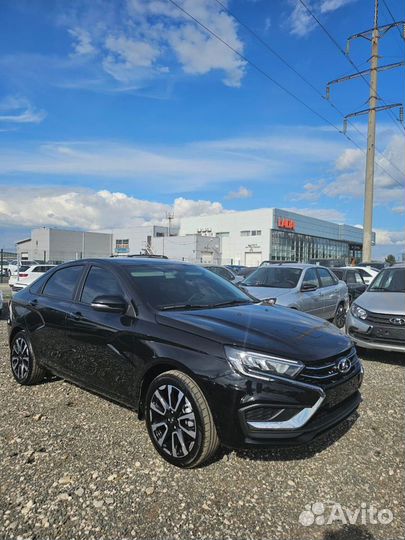 LADA Vesta 1.8 CVT, 2024, 3 900 км