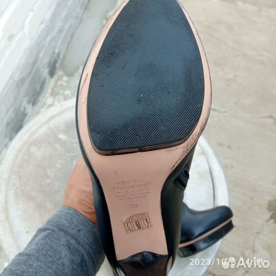 Ботинки женские 38 размер