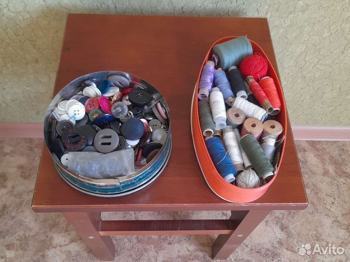 Нитки + пуговицы +