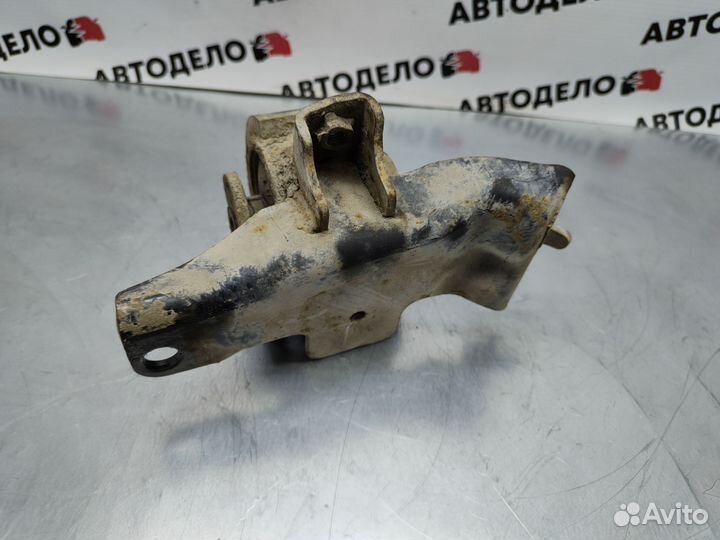 Подушка АКПП Toyota Corolla E100 1994 г.в