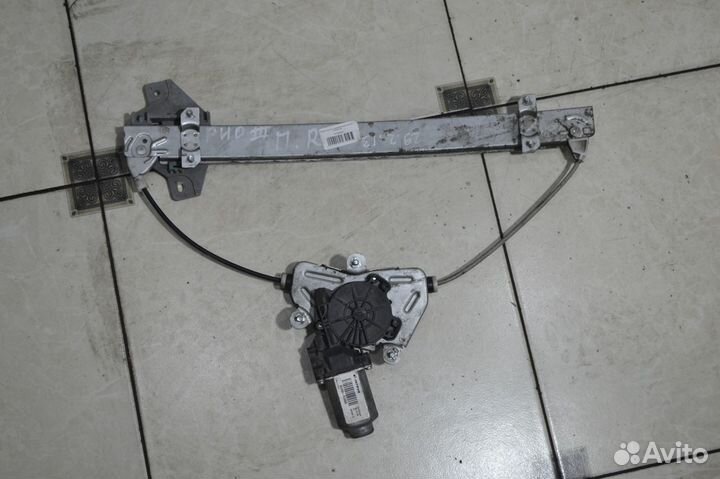 Стеклоподьемник передний правый Kia Rio 3