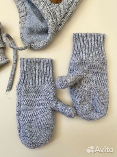 Набор H&M 86/92 (шапка, варежки, манишка) б/у