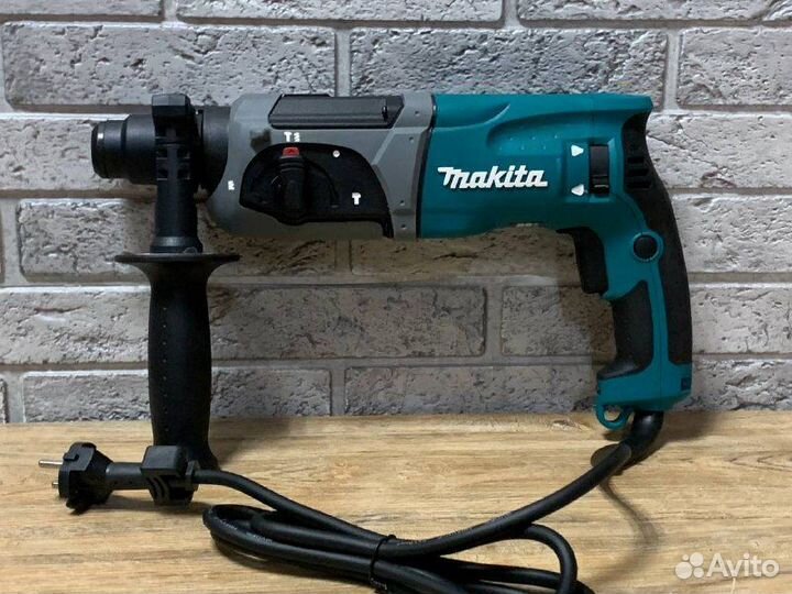 Перфоратор Makita HR2470