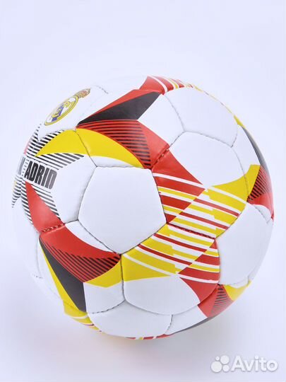 Футбольный мяч размер 5