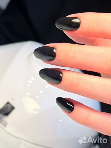 Маникюр педикюр