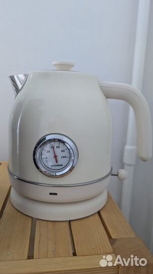 Чайник электрический бу