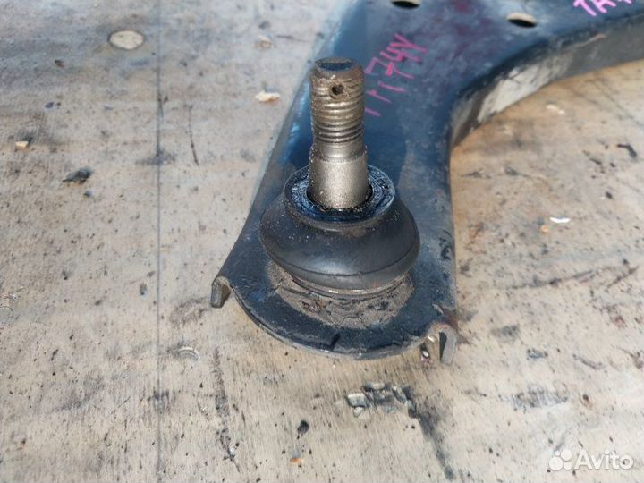 Рычаг передний левый Suzuki Escudo TA74W M16A