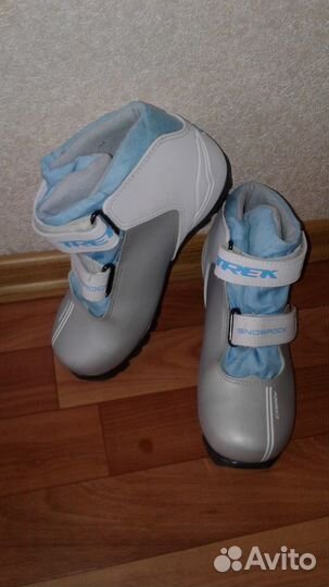 Лыжные ботинки trek snowrock combi