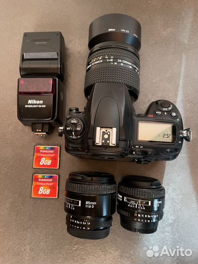 Фотоаппарат nikon D700 в комплекте с 3 объективами