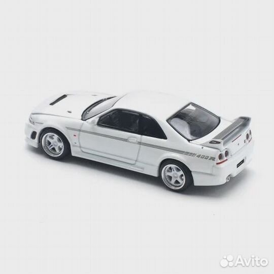 Poprace Nissan Skyline GT-R R33 Nismo 400R White