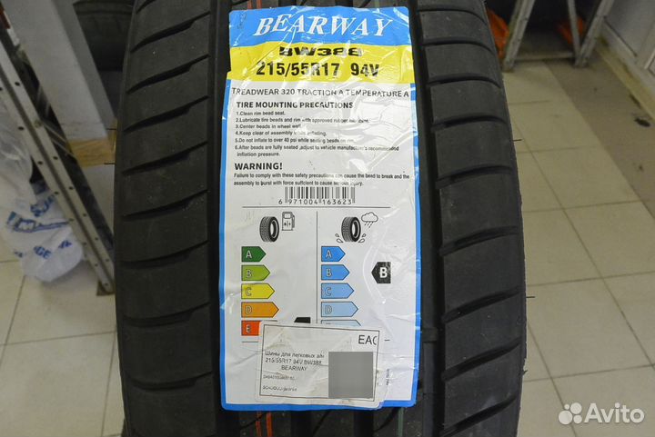 Bearway BW388 215/55 R17 94V